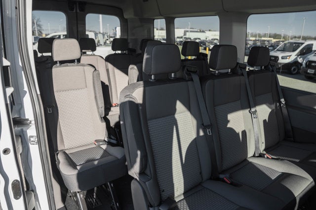 2026 Ford Transit Passenger Wagon XLT