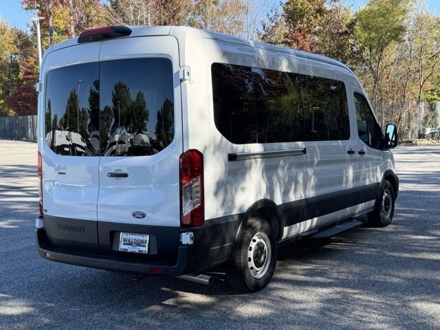 2027 Ford Transit Passenger Wagon XL