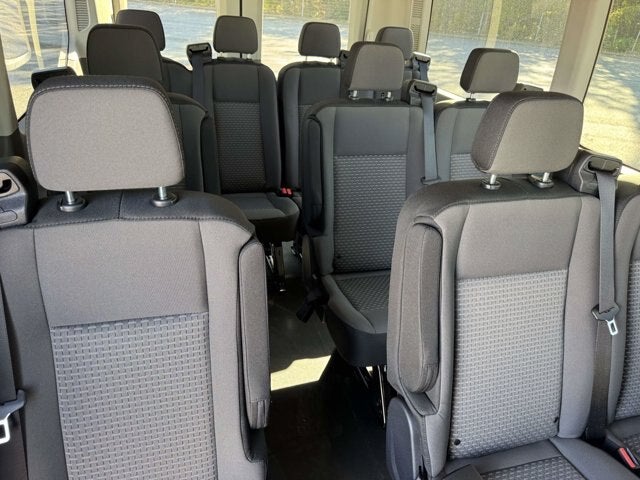2027 Ford Transit Passenger Wagon XLT