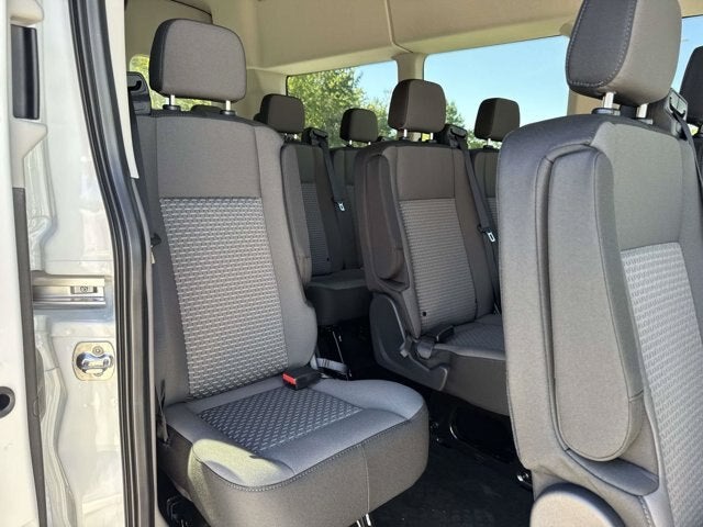 2027 Ford Transit Passenger Wagon XLT
