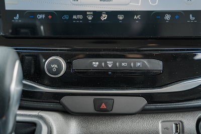 2026 Ford Transit Passenger Wagon XLT