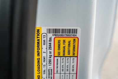 2026 Ford Transit Passenger Wagon XLT