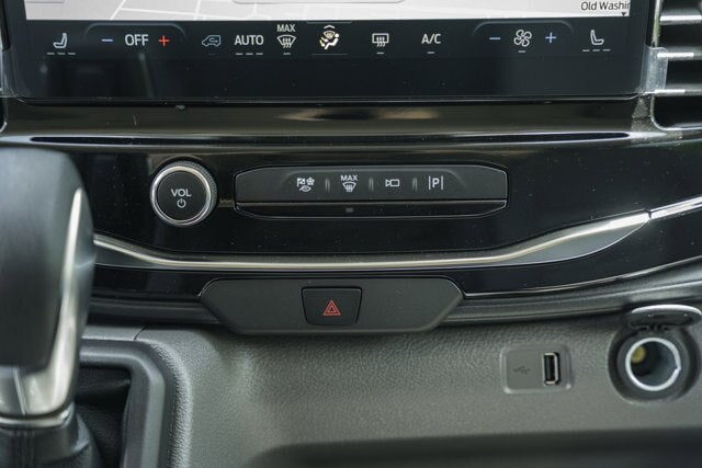 2026 Ford Transit Commercial Passenger Van XLT