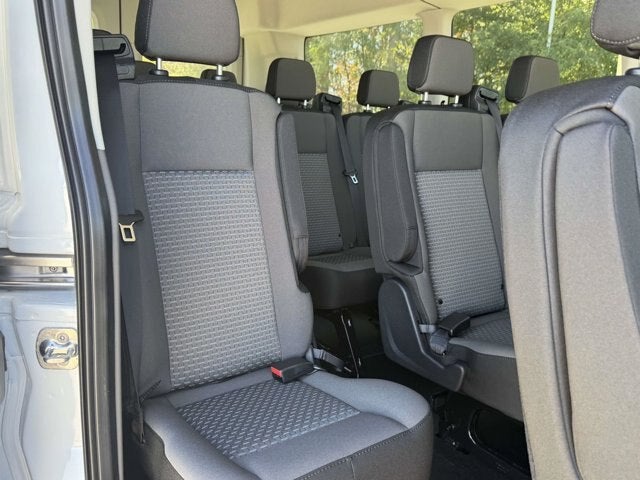 2027 Ford Transit Passenger Wagon XLT