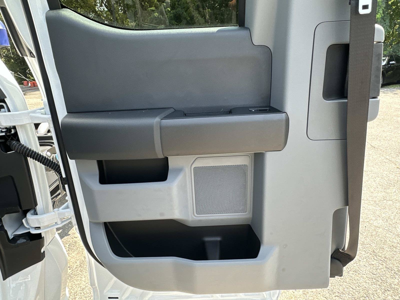 2027 Ford Super Duty F-450 DRW XL