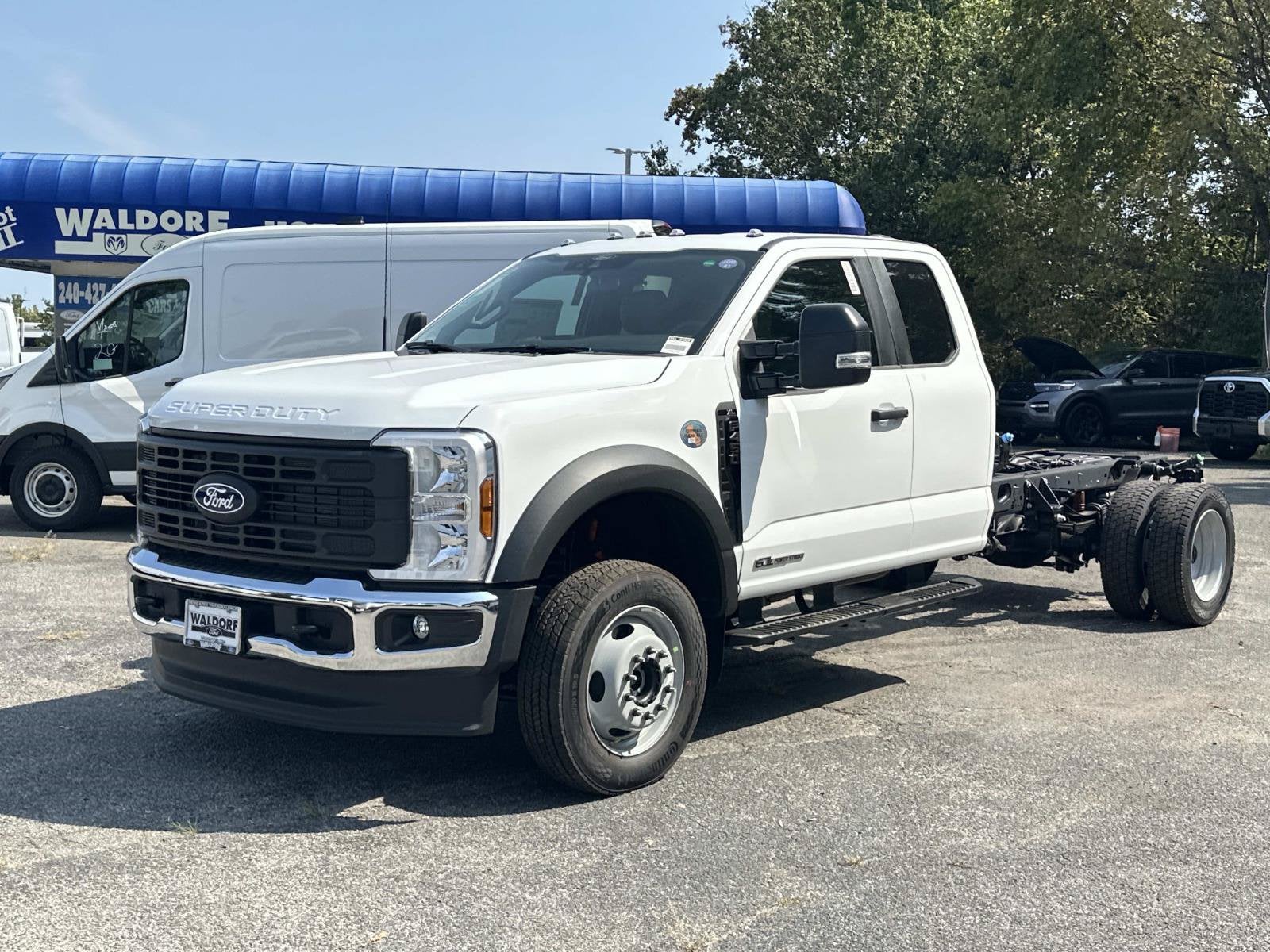 2027 Ford Super Duty F-450 DRW XL