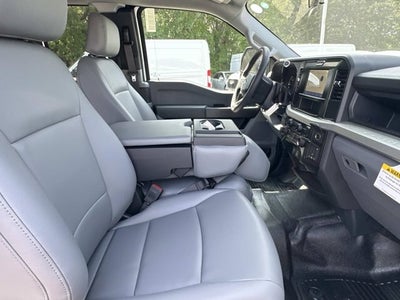 2027 Ford Super Duty F-450 DRW XL