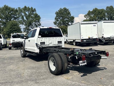 2027 Ford Super Duty F-450 DRW XL