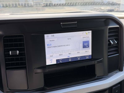 2027 Ford Super Duty F-550 DRW XL