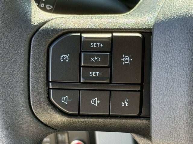 2027 Ford Super Duty F-550 DRW XL