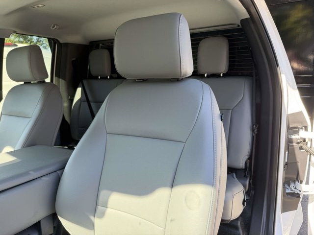 2027 Ford Super Duty F-550 DRW XL