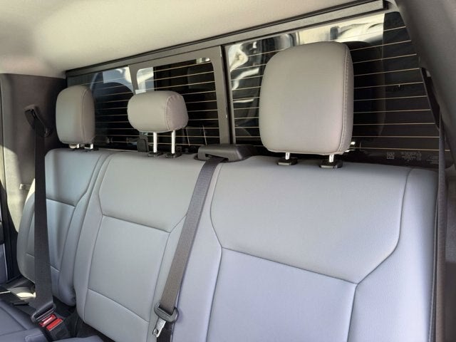 2027 Ford Super Duty F-550 DRW XL