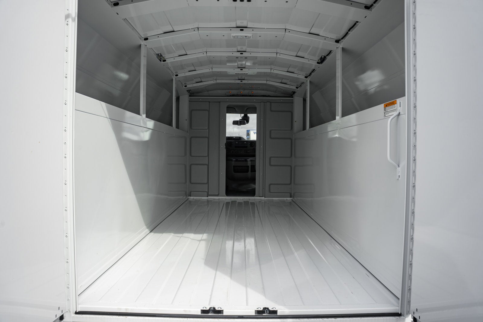 2026 Ford E-Series Cutaway E-350 SRW