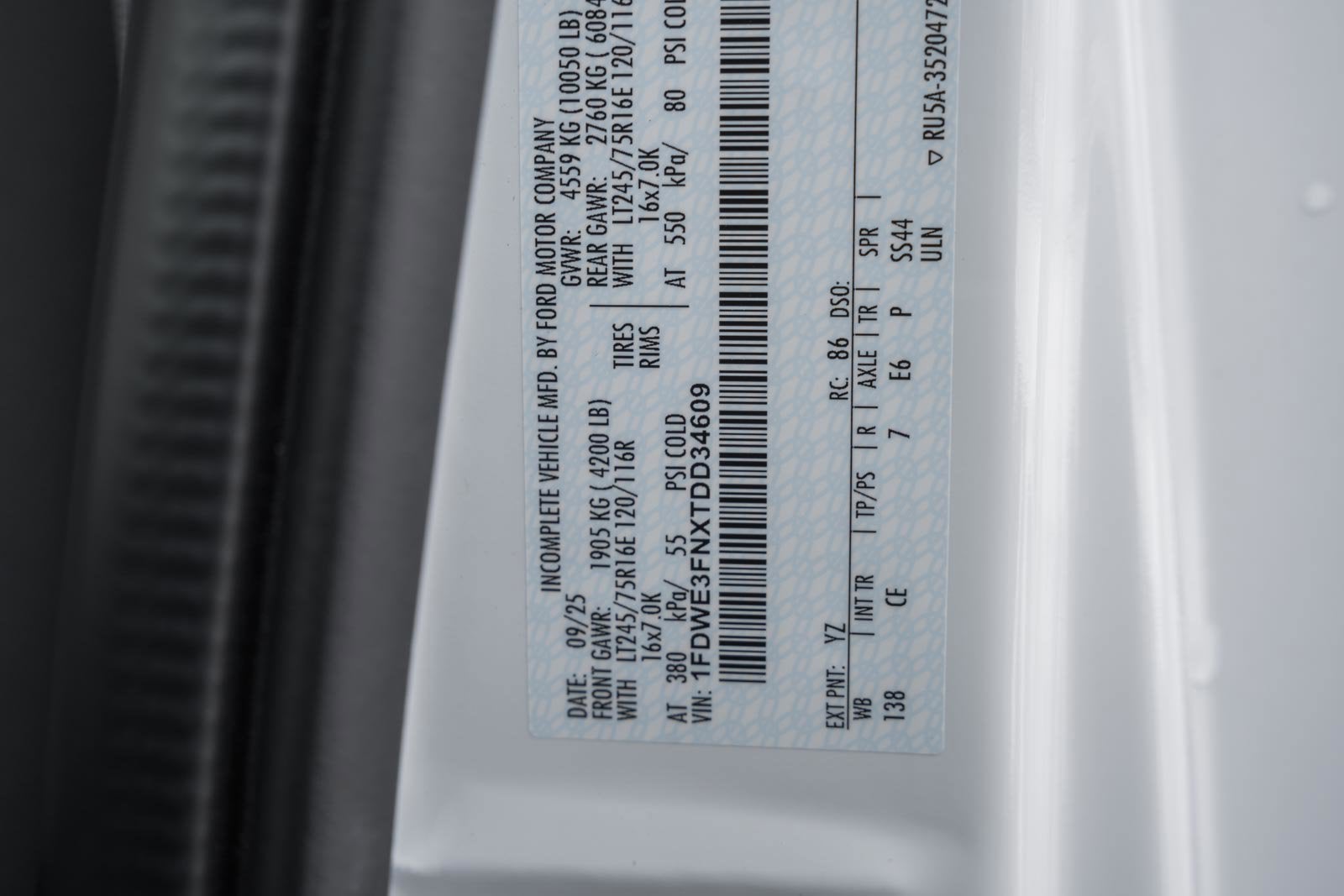 2026 Ford E-Series Cutaway E-350 SRW