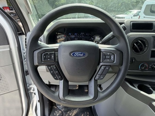 2027 Ford E-Series Cutaway E-450 DRW 158" WB