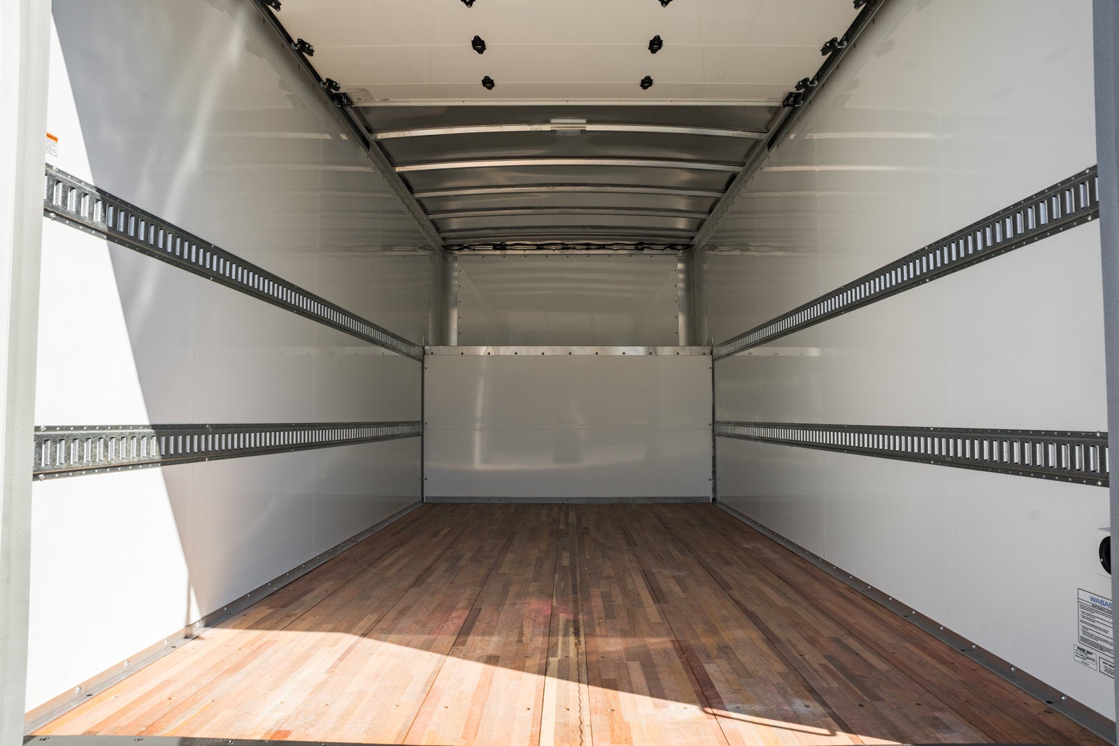 2026 Ford E-Series Cutaway E-450 DRW