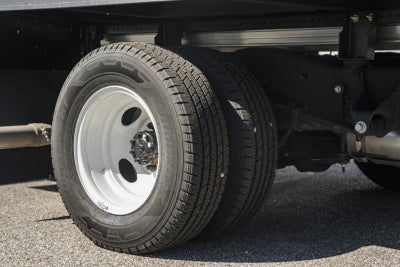 2026 Ford E-Series Cutaway E-450 DRW