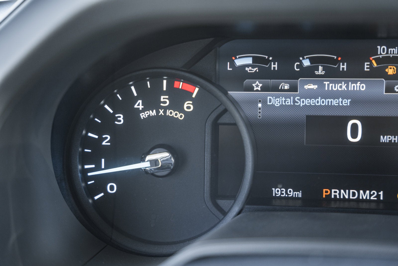 2026 Ford E-Series Cutaway E-450 DRW