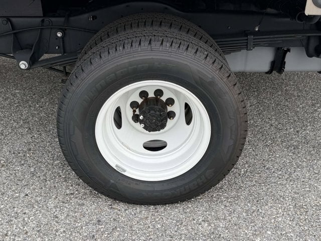 2027 Ford E-Series Cutaway E-450 DRW 158" WB
