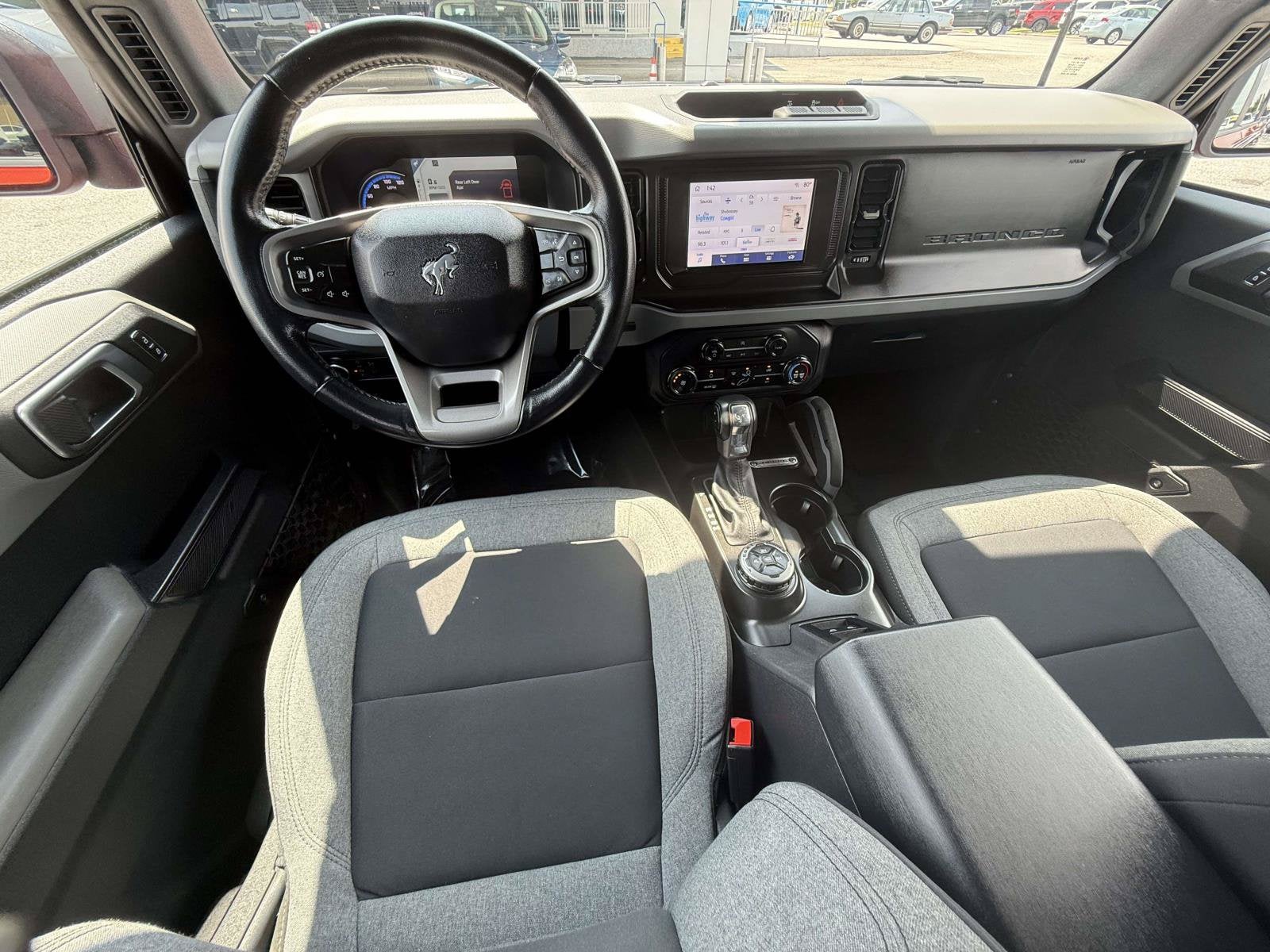 2023 Ford Bronco Base