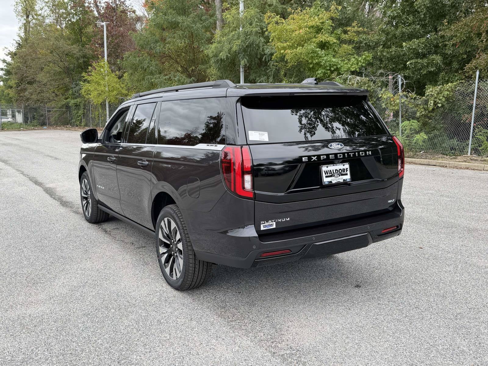 2027 Ford Expedition Max Platinum