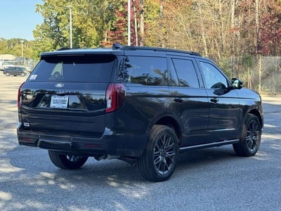 2027 Ford Expedition Platinum