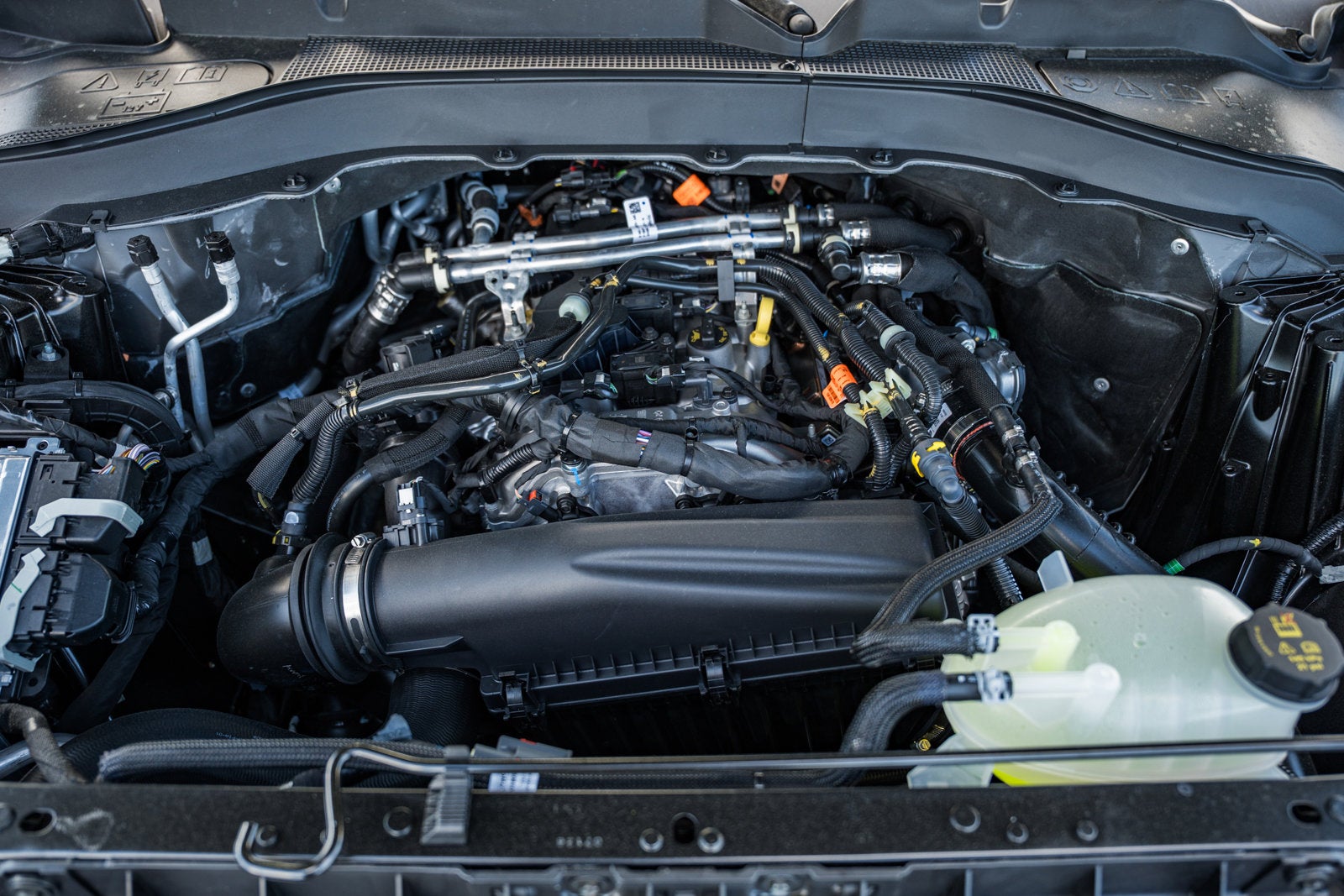 2026 Ford Explorer Active w/100A Pkg