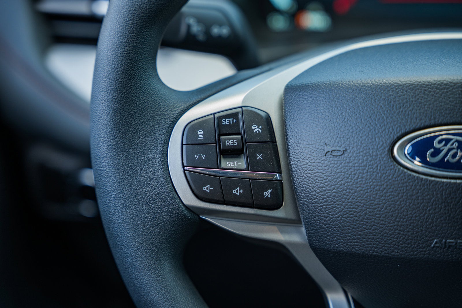 2026 Ford Explorer Active w/100A Pkg