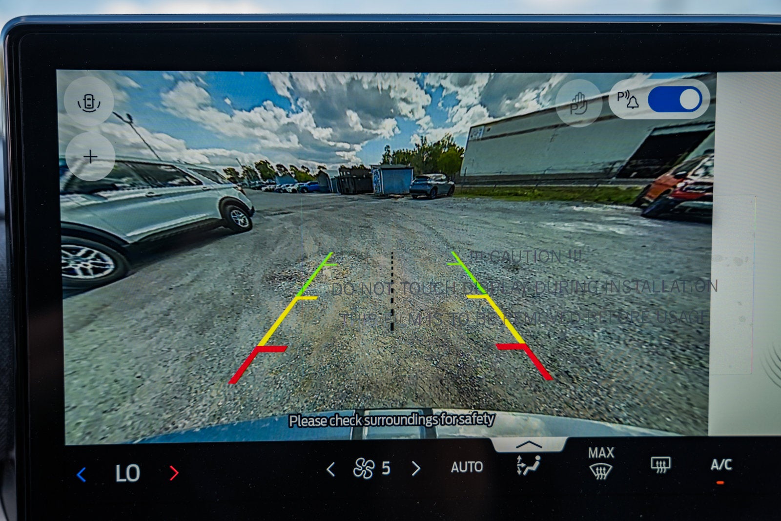 2026 Ford Explorer Active w/100A Pkg