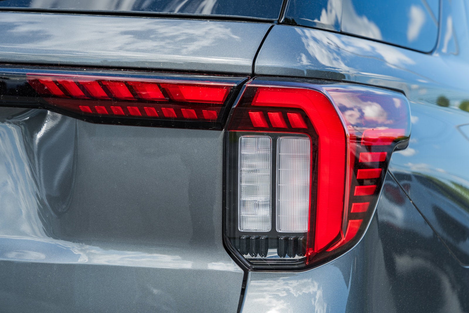 2026 Ford Explorer Active w/100A Pkg