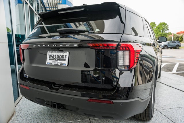 2026 Ford Explorer Active w/100A Pkg