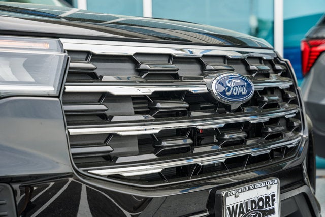 2026 Ford Explorer Active w/100A Pkg
