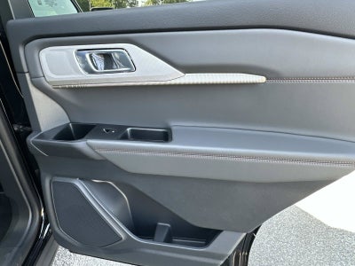 2027 Ford Explorer Active w/200A Pkg