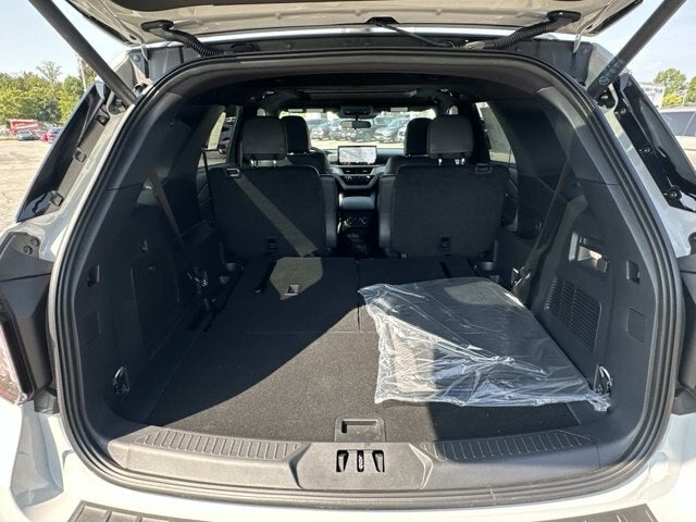 2027 Ford Explorer Active w/200A Pkg