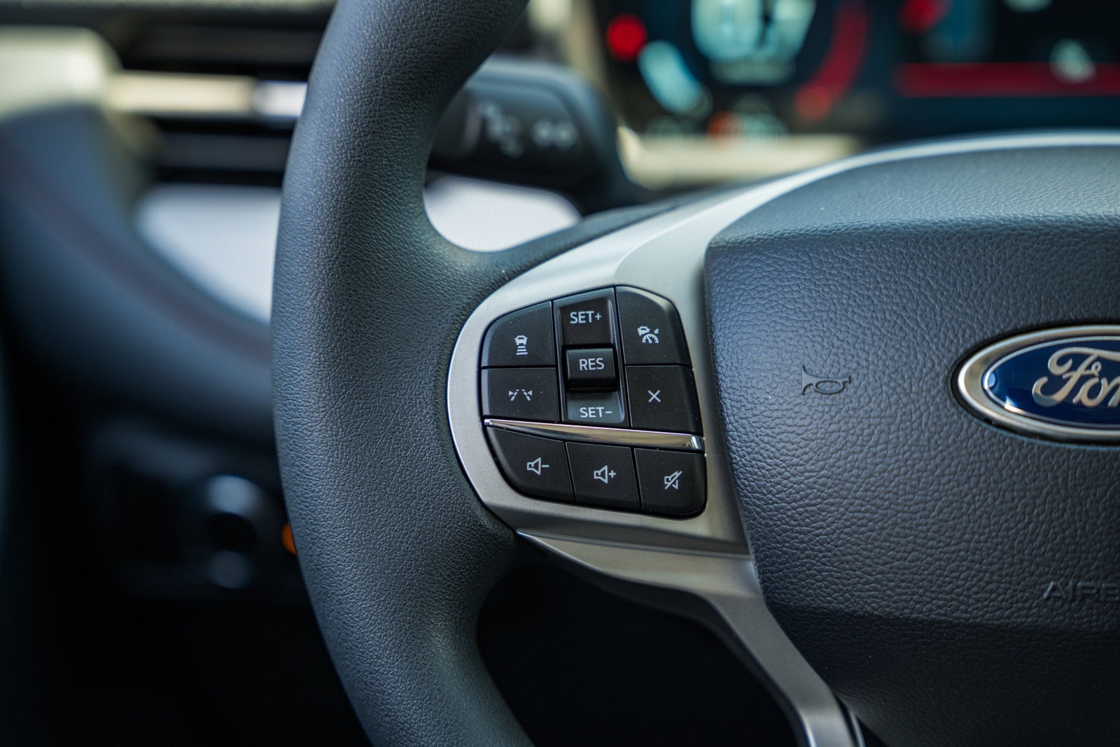 2026 Ford Explorer Active w/100A Pkg