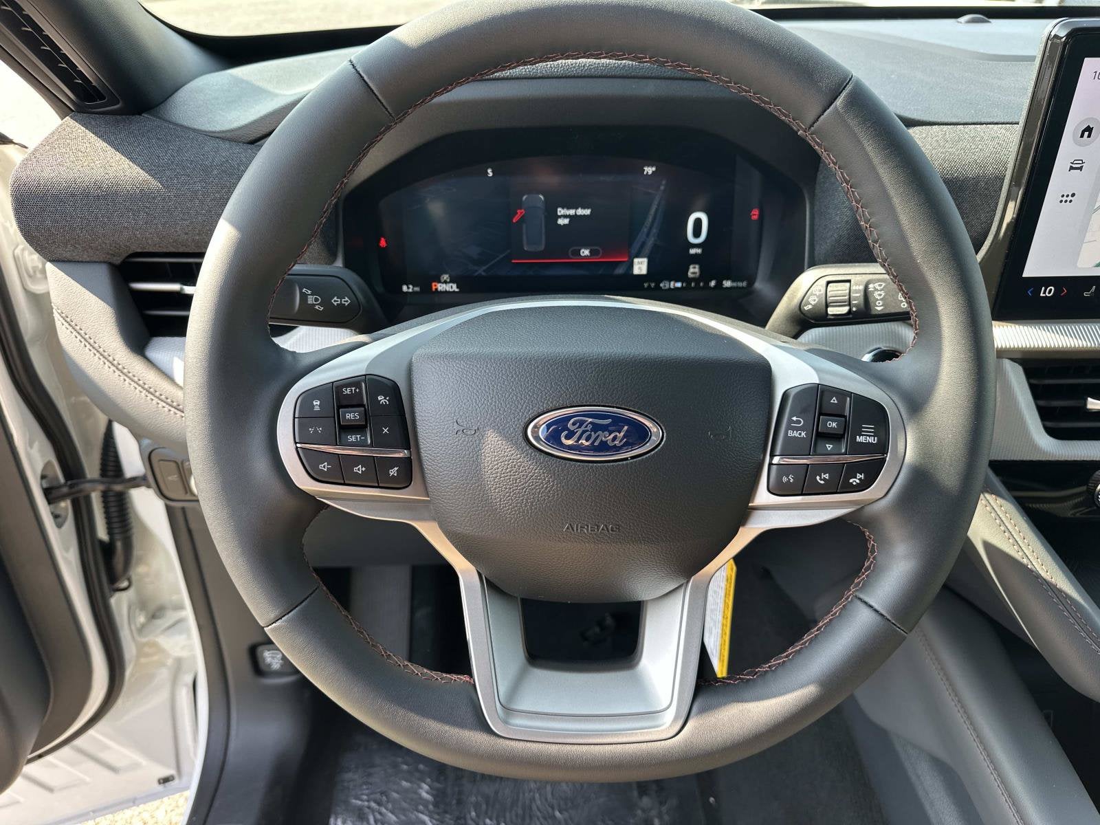 2027 Ford Explorer Active w/200A Pkg