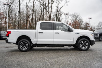 2024 Ford F-150 Lightning Pro