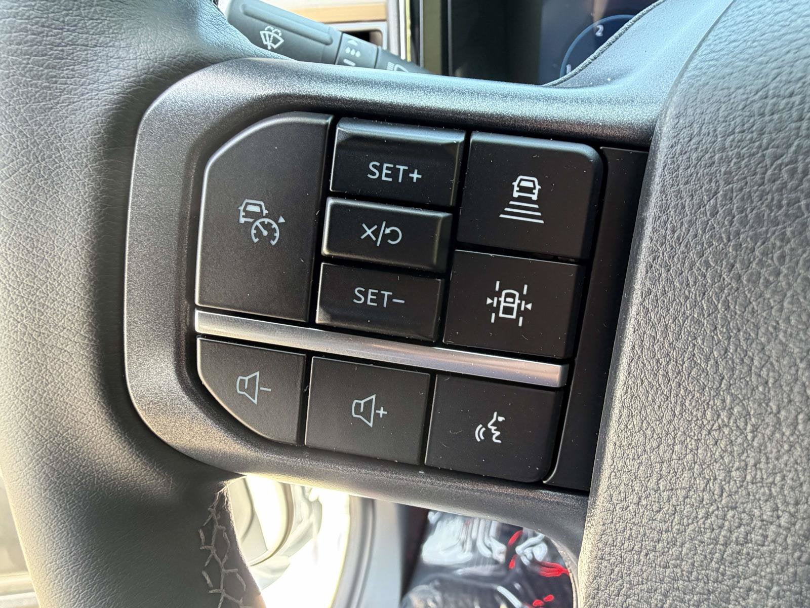 2026 Ford Super Duty F-250 Black Widow LARIAT