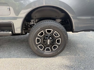 2026 Ford Super Duty F-250 SRW Platinum