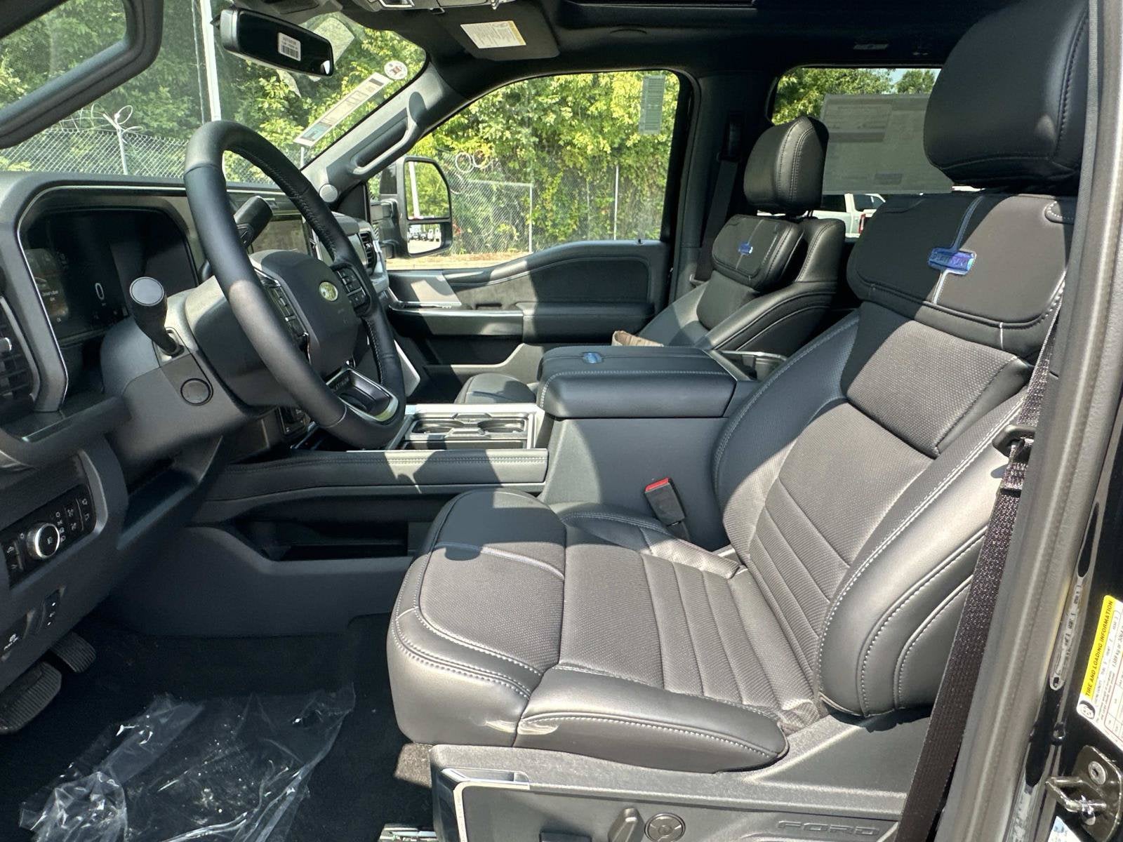 2026 Ford Super Duty F-250 SRW Platinum