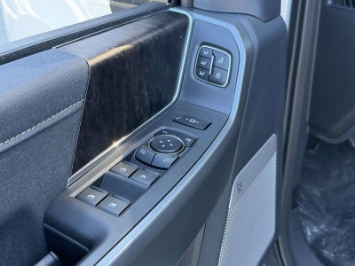 2027 Ford Super Duty F-250 SRW LARIAT