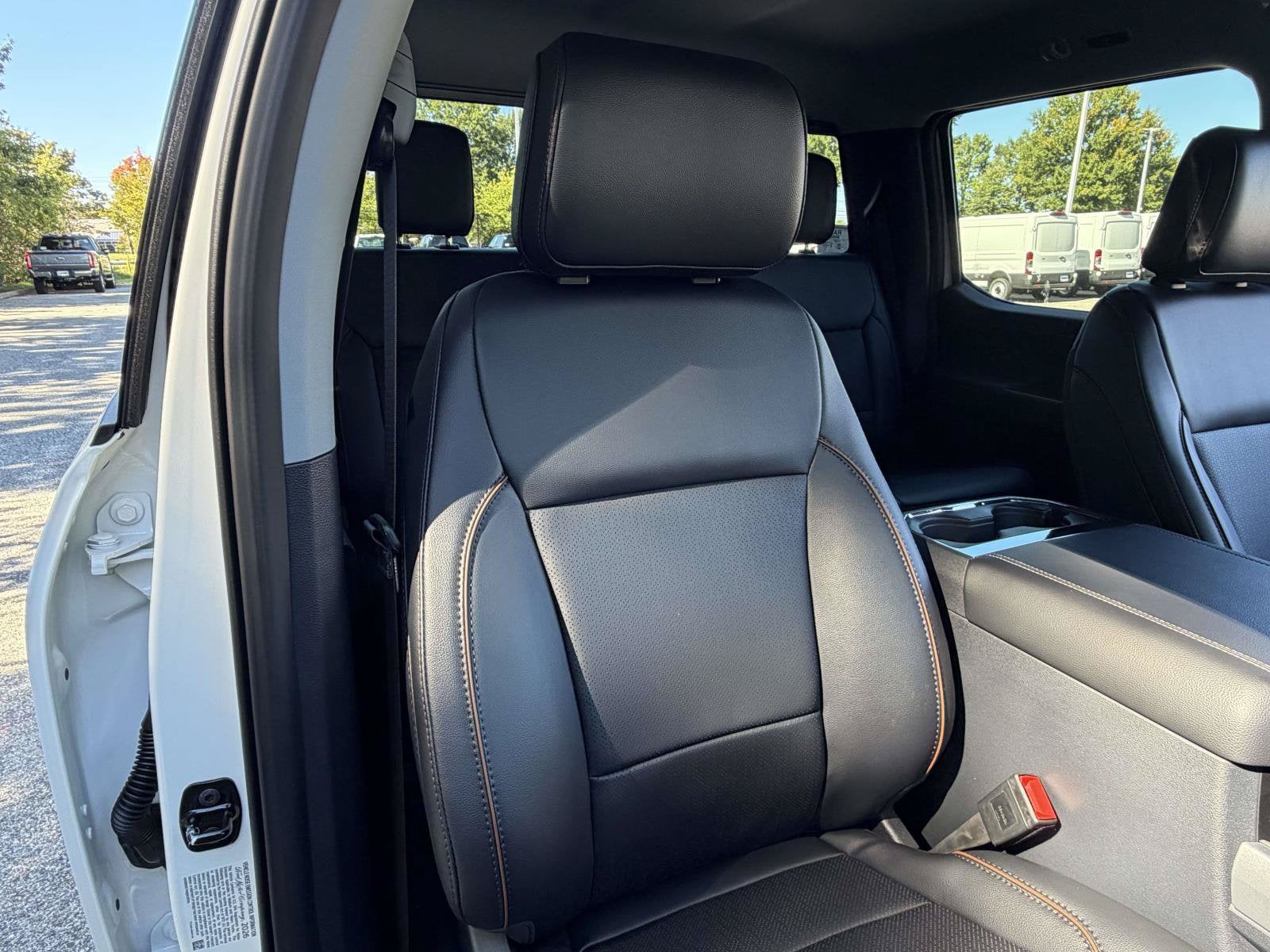 2027 Ford Super Duty F-250 SRW LARIAT