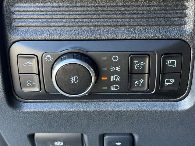 2027 Ford Super Duty F-250 SRW LARIAT