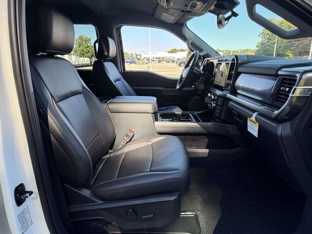 2027 Ford Super Duty F-250 SRW LARIAT