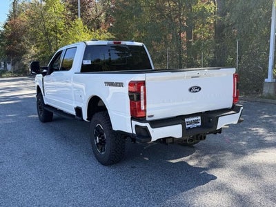 2027 Ford Super Duty F-250 SRW LARIAT