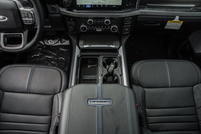2026 Ford Super Duty F-350 SRW Platinum