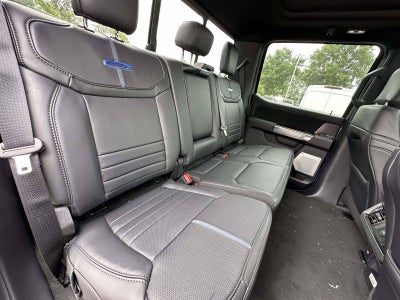 2026 Ford Super Duty F-350 SRW Platinum