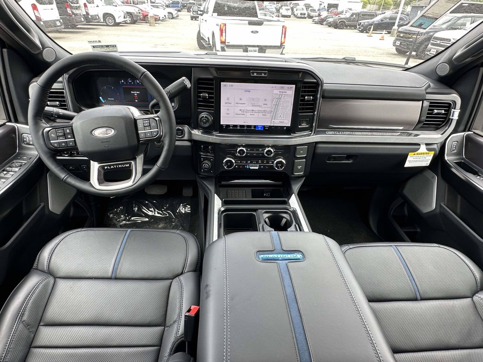 2026 Ford Super Duty F-350 SRW Platinum