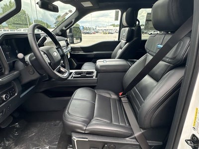 2026 Ford Super Duty F-350 SRW Platinum