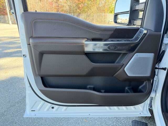 2027 Ford Super Duty F-350 SRW King Ranch